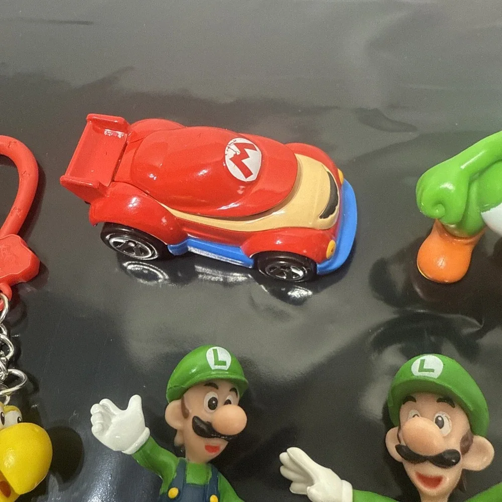 Nintendo Super Mario Brothers‎ Mixed LOT of 9 Diecast PVC Hot Wheels JAKKS